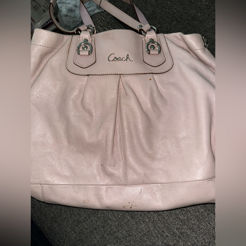 Pink vintage  Leather Coach Bag/Purse EUC